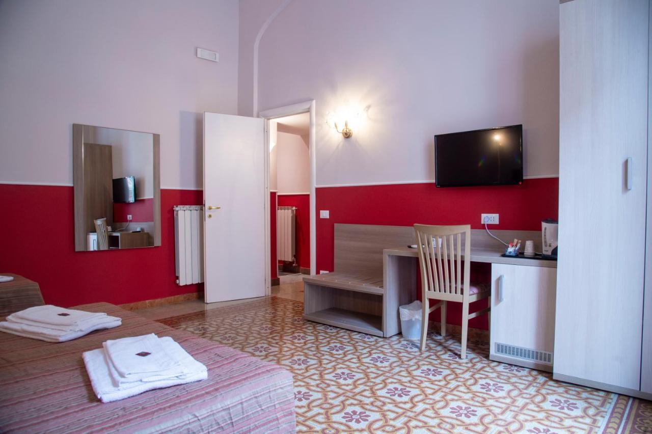 Domus Napoleone 3* Rom